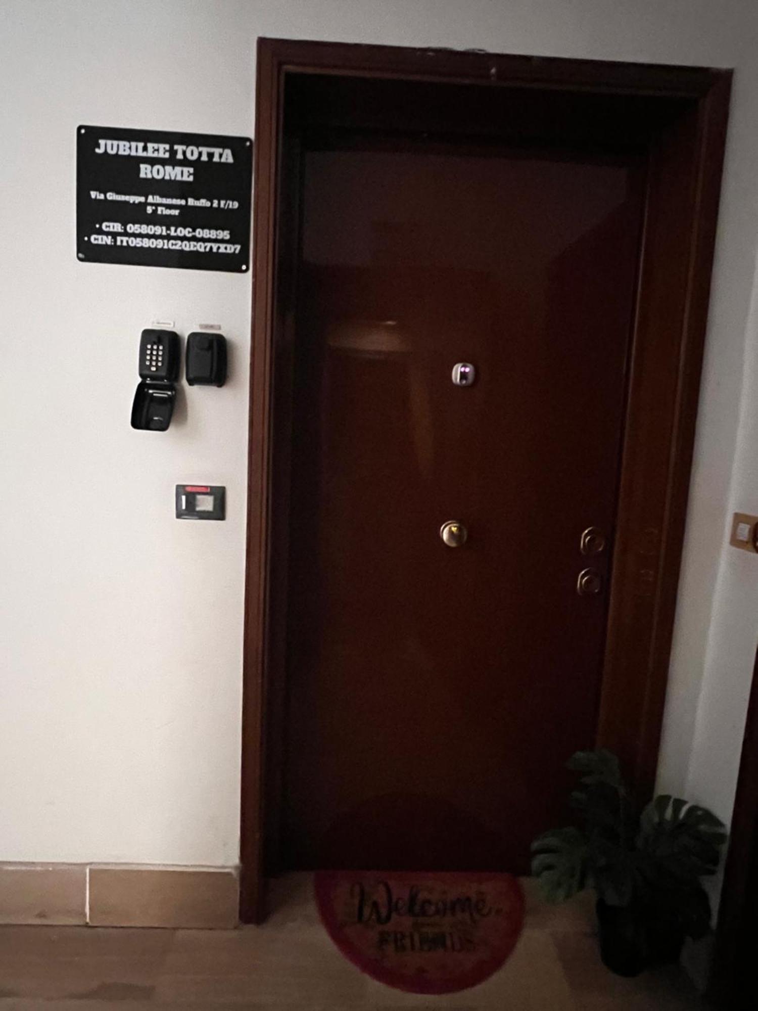 Apartment Jubilee Totta Rom